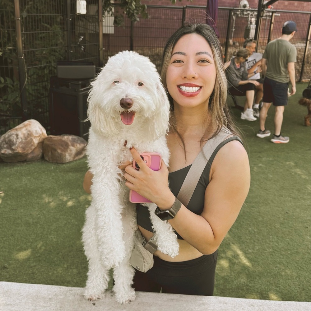Meet your Posher, Uyen